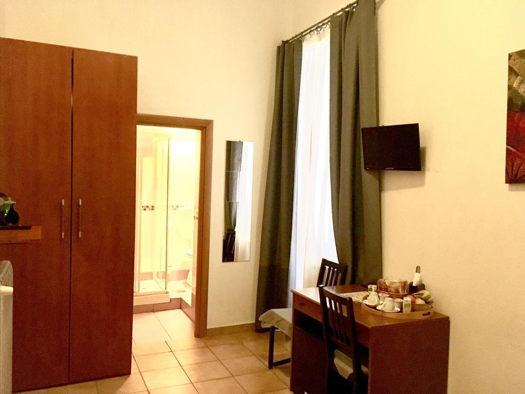 روما B&B Colosseum Rooms المظهر الخارجي الصورة
